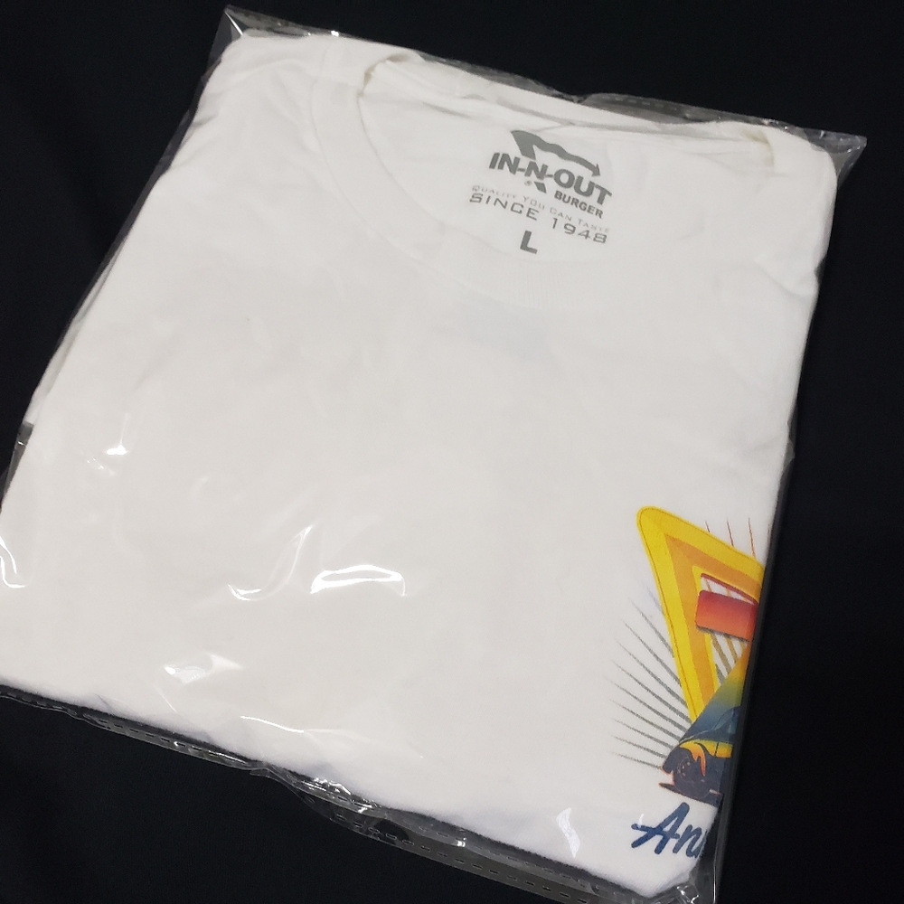 In-N-Out 2019 T-Shirt by Vladimir Kush with Ferris Wheel Graphic Men's L White - Picture 7 of 7